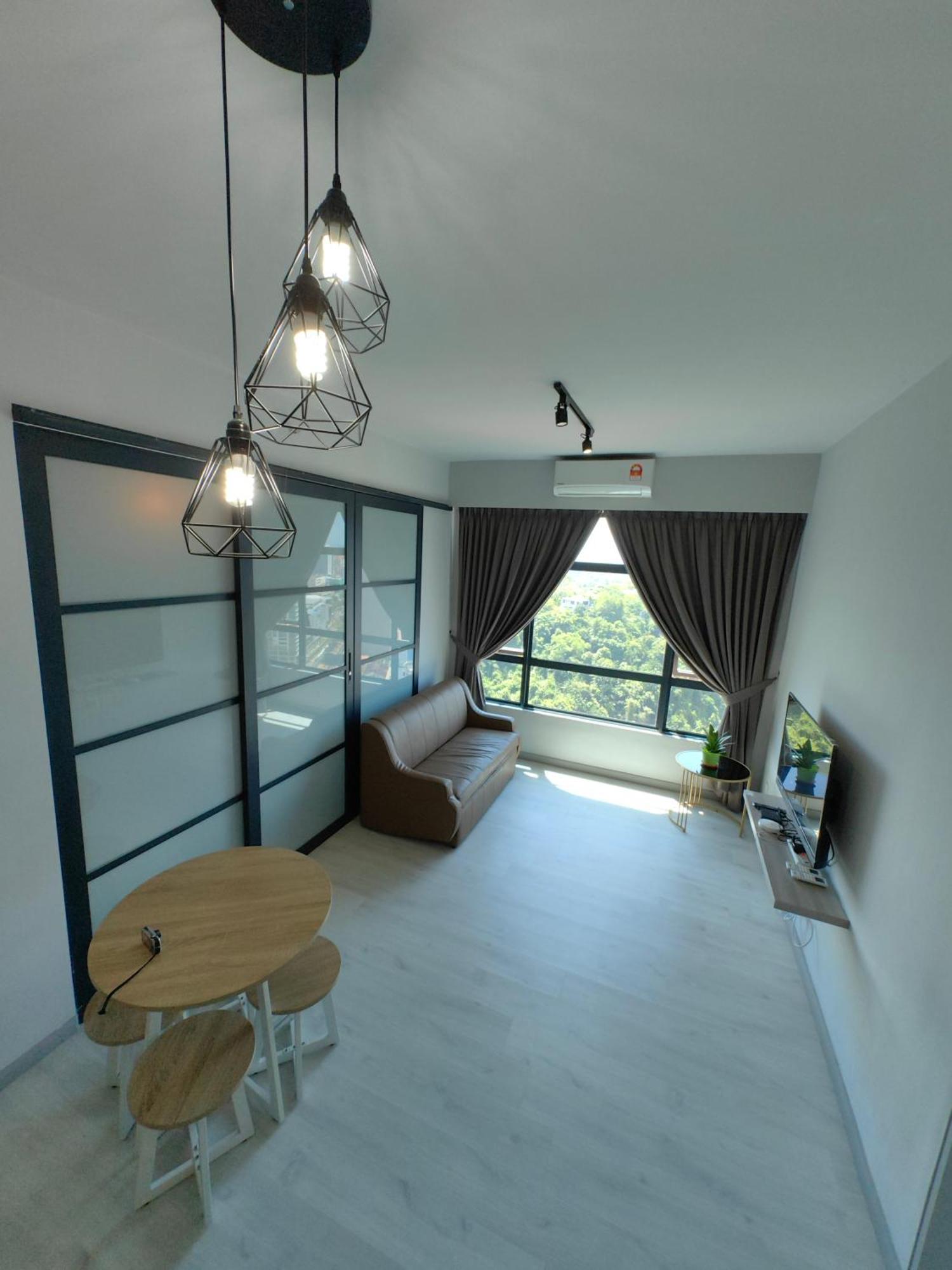 Jesselton Quad By Miraton 3 Homestay *